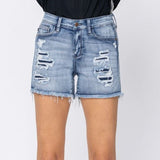 Patch Cut-Off Shorts (Mid-Rise)